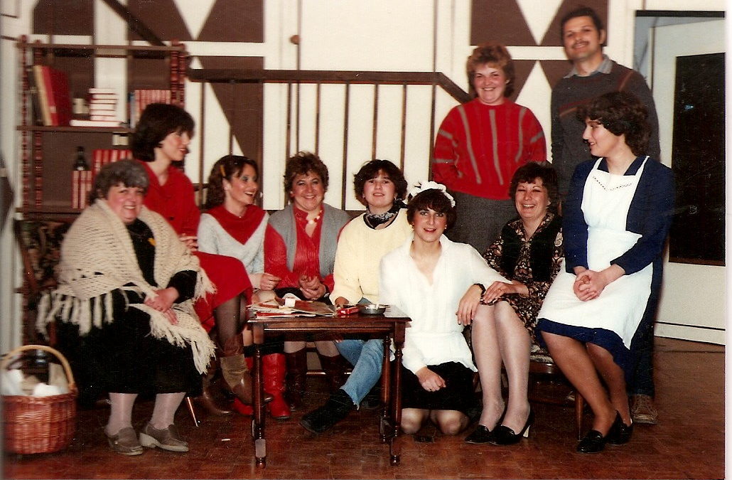 1985 – Huit femmes