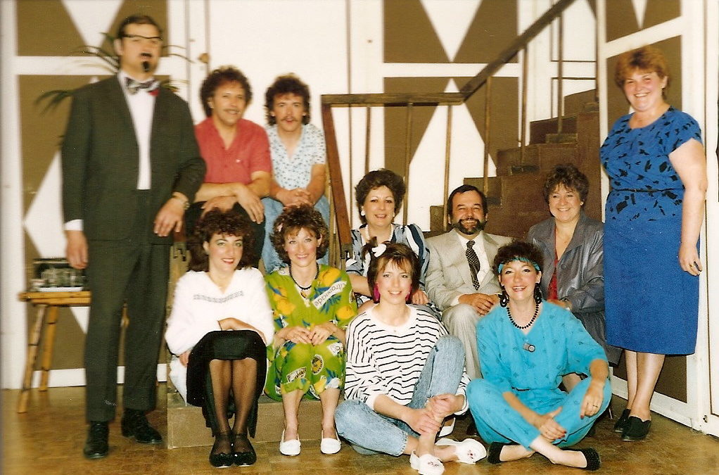 1987 – Les portes claquent